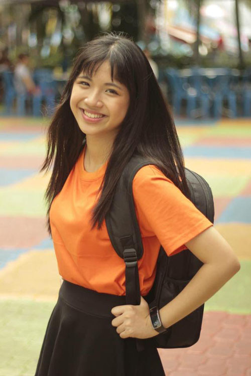 Sinh ra theo cách hơi khác biệt, nên việc ước mơ trở thành một bác sĩ giỏi của Lan Thy cũng là để cô bạn “trả ơn” ngành y của nước nhà. Lan Thy dự định thi khối B vào ngành Y đa khoa của Đại học Y khoa Phạm Ngọc Thạch và coi đó là bước đệm vững chắc để hoàn thành ước mơ.