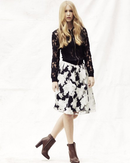 Từ câu chuyện của bản thân, Natalia Siam đã xuất bản sách nói về nạn bạo lực học đường với mong muốn tạo động lực cho những người đã vấp phải trường hợp như cô.