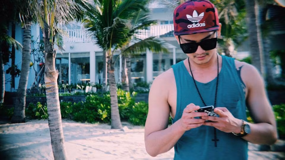 Cùng ngắm những hot boy hàng không khiến dân mạng quốc tế mê mệt.