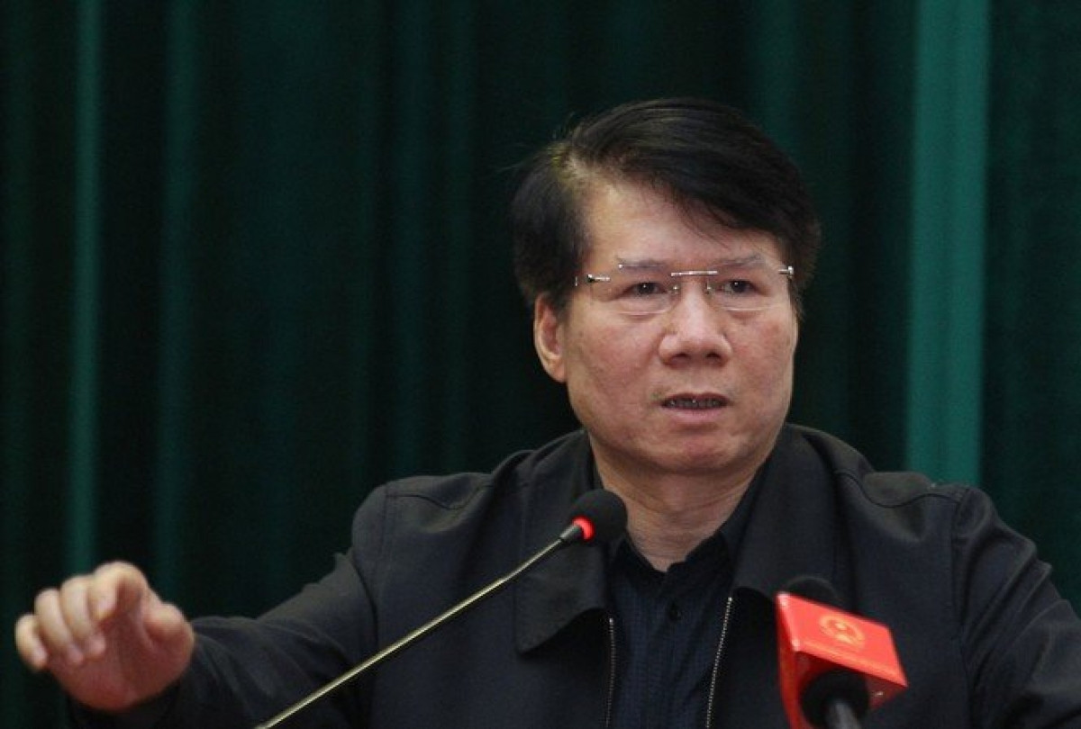  Xét xử cựu Thứ trưởng Bộ Y tế Trương Quốc Cường: Hôm nay (12/5), TAND TP Hà Nội sẽ đưa ra xét xử phiên sơ thẩm đối với cựu Thứ trưởng Bộ Y tế Trương Quốc Cường, bị truy tố tội “Thiếu trách nhiệm gây hậu quả nghiêm trọng”. 13 bị cáo khác cũng hầu tòa về các tội “Thiếu trách nhiệm gây hậu quả nghiêm trọng”; “Lợi dụng chức vụ, quyền hạn trong khi thi hành công vụ”; “Buôn bán hàng giả là thuốc chữa bệnh”. (Nguồn: VOV.VN) 