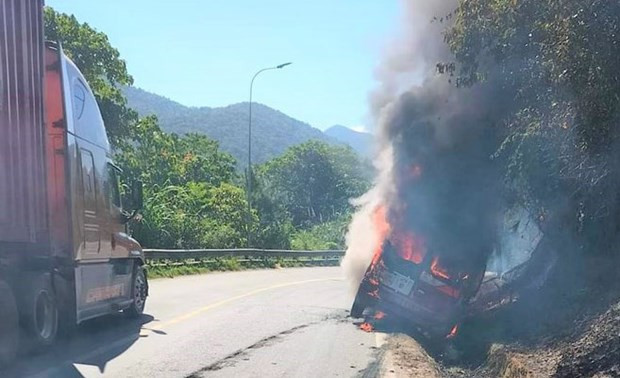Tu dau nam den nay, lien tiep cac vu chay o to tren cao toc-Hinh-9