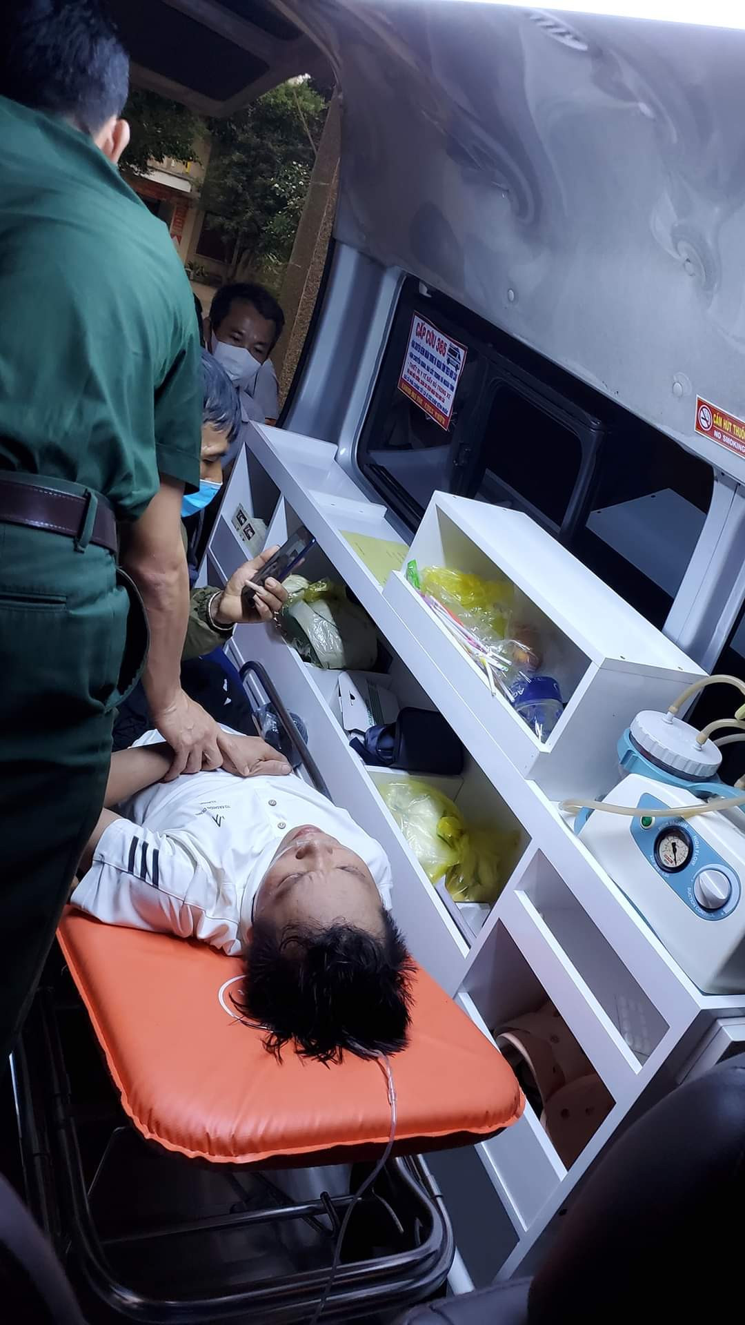 Quảng Bình: Quân nhân đột nhiên trở về nhà sau 24 ngày mất tích bí ẩn - Hình 2 Quang Binh: Quan nhan dot nhien tro ve nha sau 24 ngay mat tich bi an-Hinh-2