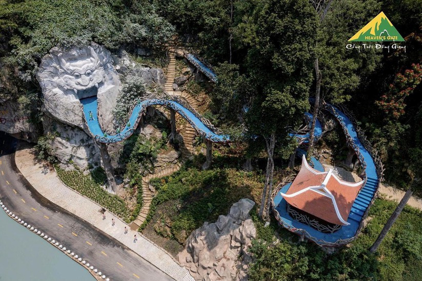 Hang Gợp bây giờ (ảnh khu du lịch Cổng trời Đông Giang).