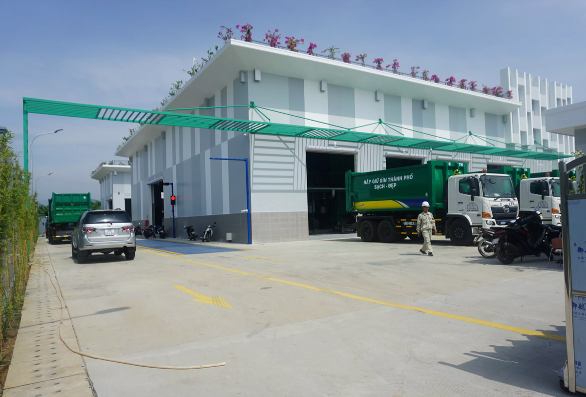 Trạm trung chuyển rác thải hơn 171 tỷ đồng đầu tiên của Đà Nẵng nằm trên đường Lê Thanh Nghị.