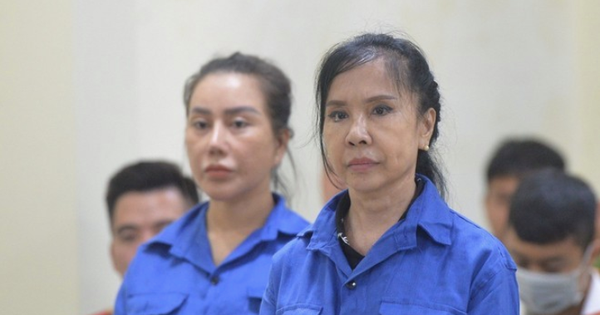 Tháng 6/2023, TAND quận Hoàn Kiếm, Hà Nội đã tuyên phạt bị cáo Nguyễn Ngọc Dung mức án 7 năm 4 tháng tù về tội “Tàng trữ trái phép chất ma túy”. Như vậy, cộng với bản án năm 2023, Dung “Thà” sẽ phải thi hành mức án 10 năm 4 tháng tù. Liên quan đến vụ án này, 2 đồng phạm của Nguyễn Ngọc Dung là bị cáo Nguyễn Huy Hồng (SN 1988, ở Hà Nội) và Nguyễn Đức Thọ (SN 1990, ở Thái Bình) nhận án tử hình về tội Mua bán trái phép chất ma túy.