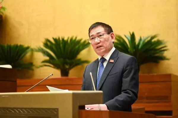 Trinh Quoc hoi tang luong co so len 1,8 trieu dong