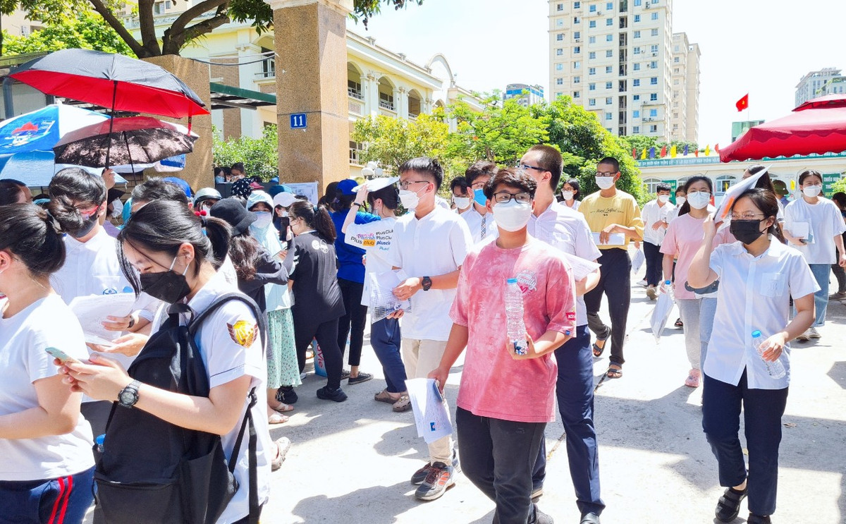 Goi y chi tiet dap an mon Toan vao lop 10 Ha Noi-Hinh-7