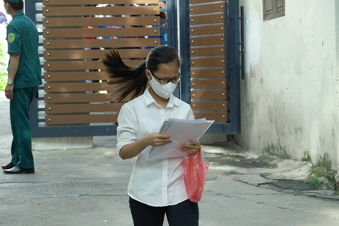 Sẽ có khoảng 27.000 em học các trường tư thục, 12.900 em sẽ học nghề, giáo dục thường xuyên...