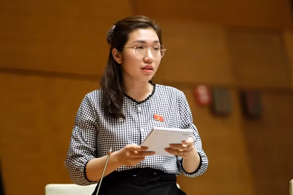 Phó Thủ tướng Thường trực: Không có chuyện “khai tử” môn Lịch sử Pho Thu tuong Thuong truc: Khong co chuyen “khai tu” mon Lich su