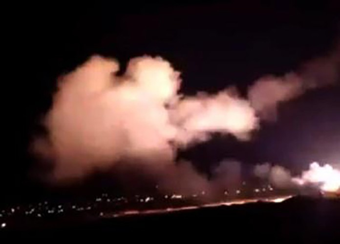 Bình luận trên CNN, cây bút Nick Paton Walsh nhận định, cuộc tấn công bằng tên lửa của Iran nhắm vào hai căn cứ không quân Al Asad và Erbil của Quân đội Mỹ ở Iraq vào rạng sáng ngày 8/1 được "thiết kế" để gây ra các thiệt hại ở mức tối thiểu.