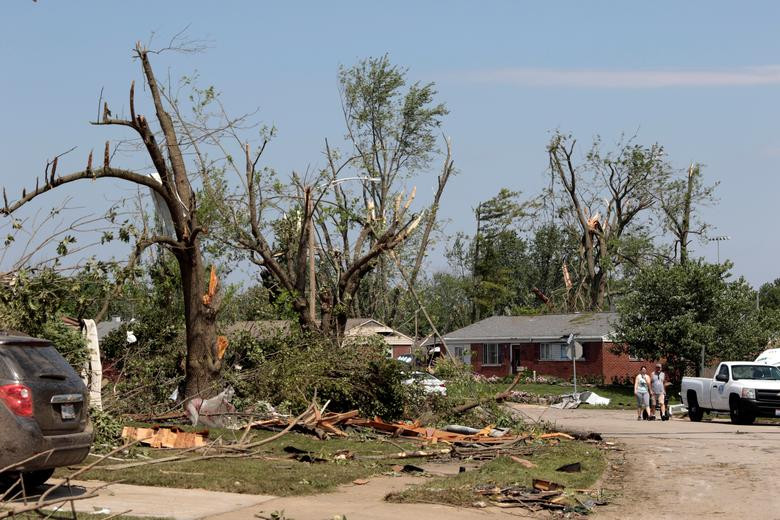 Trận vòi rồng khủng khiếp đã gây thiệt hại nặng nề cho người dân ở bang Ohio. Ảnh: Reuters.