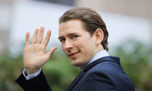 Chan dung Thu tuong tre nhat the gioi cua Ao vua bi “phe truat”-Hinh-4