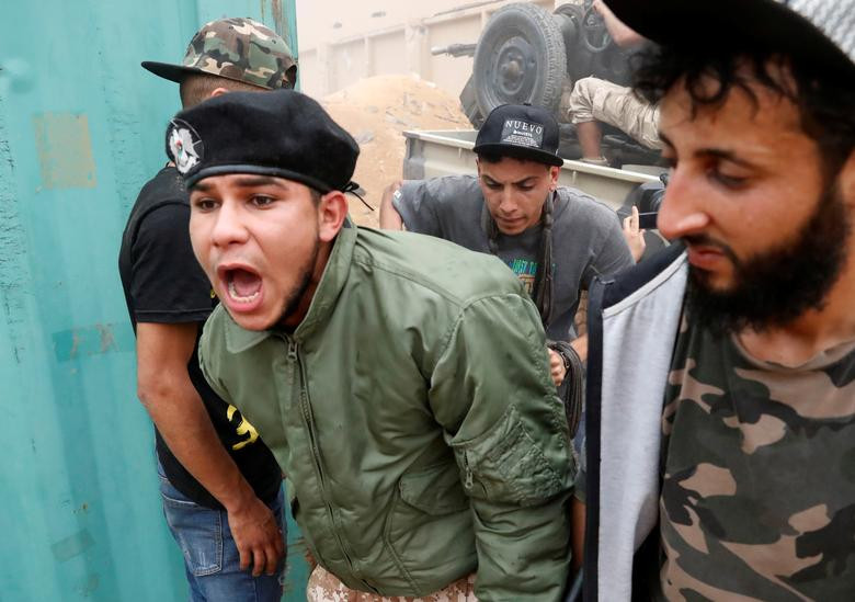 Lực lượng GNA đã chống trả quyết liệt. Chính vì vậy, sau gần 2 tháng giao tranh, LNA chưa thể tiếp cận được trung tâm thành phố Tripoli.