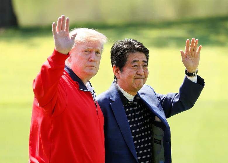 Ngày 26/5, Thủ tướng Nhật Bản Shinzo Abe và Tổng thống Mỹ Donald Trump đã có trận đấu golf tại sân golf Mobara, tỉnh Chiba. Ảnh: Reuters.