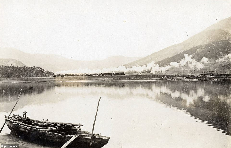 Báo Daily Mail (Anh) mới đây đăng tải những bức ảnh đáng kinh ngạc phần nào hé mở cuộc sống ở Triều Tiên 100 năm trước. Thời kỳ đó, Triều Tiên còn nằm dưới sự cai trị của Đế quốc Nhật. (Nguồn ảnh: Daily Mail)