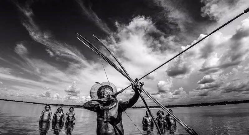 Raoni Metuktire, tộc trưởng bộ lạc Kayapo ở Mato Grosso.