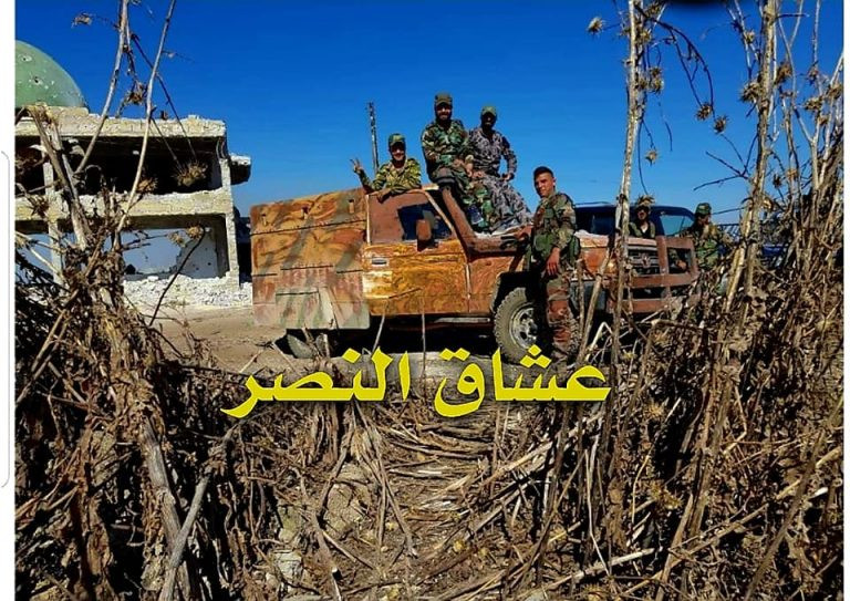 "Lực lượng chính phủ Syria cần giành lại Al-Hobeit và đồi Sakher nhằm đảm bảo an toàn cho thị trấn Kafr Naboudeh, tránh cho nơi này lại bị tấn công", nguồn tin cho biết thêm. Ảnh: AMN.