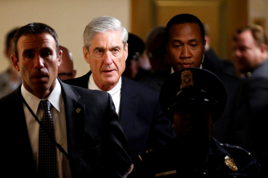 Mới đây, Công tố viên Mueller tuyên bố từ chức khỏi Bộ Tư pháp Mỹ, do cuộc điều tra dài 22 tháng của ông đã kết thúc. Thông tin này khiến nhiều người không khỏi bất ngờ. Ảnh: PBS.