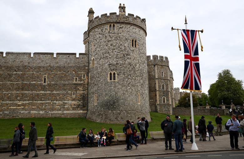 Hiện chưa rõ nơi Công nương Meghan Markle hạ sinh đứa bé. Hoàng tử Harry cho hay, đứa bé hiện chưa được đặt tên và sẽ xuất hiện trước truyền thông sau vài ngày nữa.