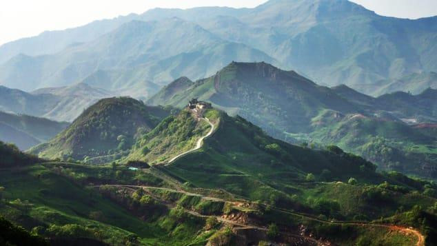 Chiến dịch Quốc tế Cấm Bom mìn ước tính hơn hai triệu quả mìn đã được đặt trong DMZ liên Triều. *) Title do Kiến Thức biên tập lại