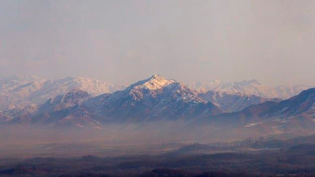 Ông Jeong muốn chắc chắn rằng vẻ đẹp bất ngờ của vùng biên giới nguy hiểm bậc nhất thế giới nhận được đủ sự chú ý từ cộng đồng quốc tế.