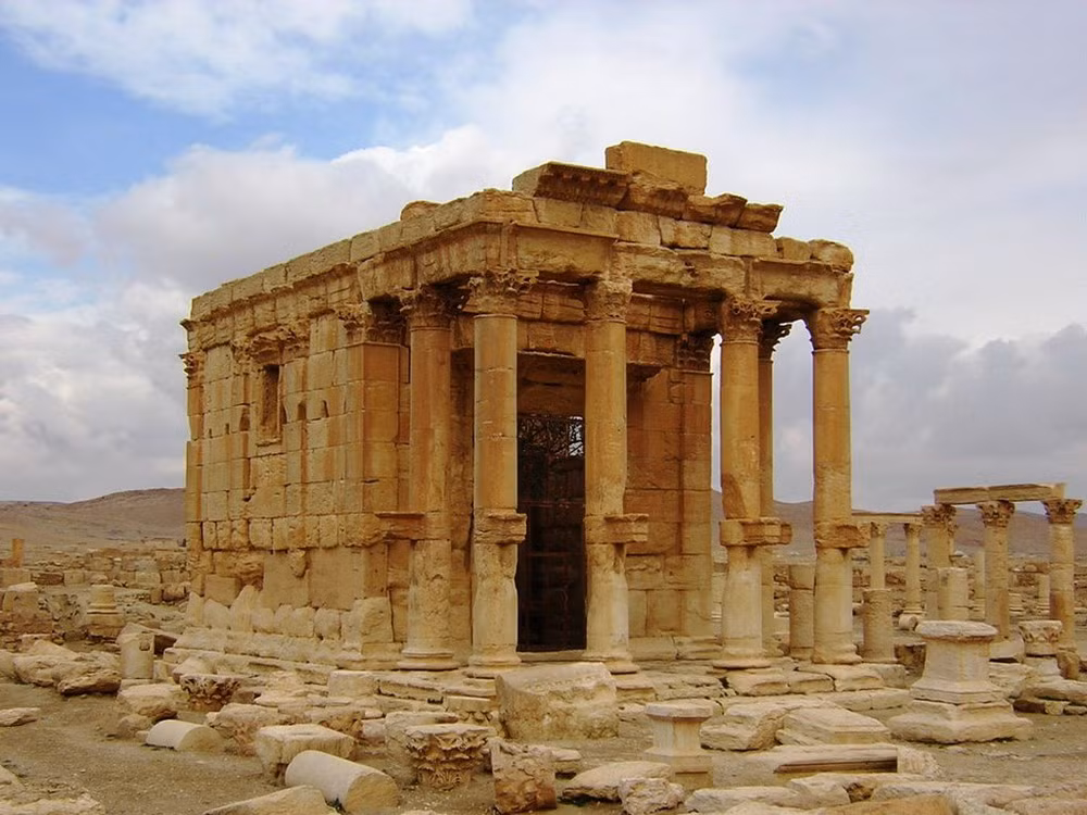 Ngôi đền là nơi thờ thần Baalshamin, một vị thần có vai trò quan trọng trong nền tín ngưỡng ở khu vực Trung Đông cổ đại.