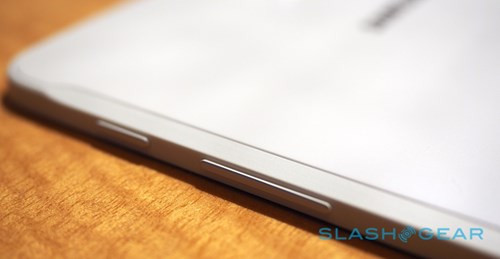 Chính nhờ chỉ số này mà Galaxy Tab S2 8.0 và Galaxy Tab S2 9.7 được xếp vào nhóm sản phẩm máy tính bảng mỏng nhất mà Samsung từng giới thiệu.