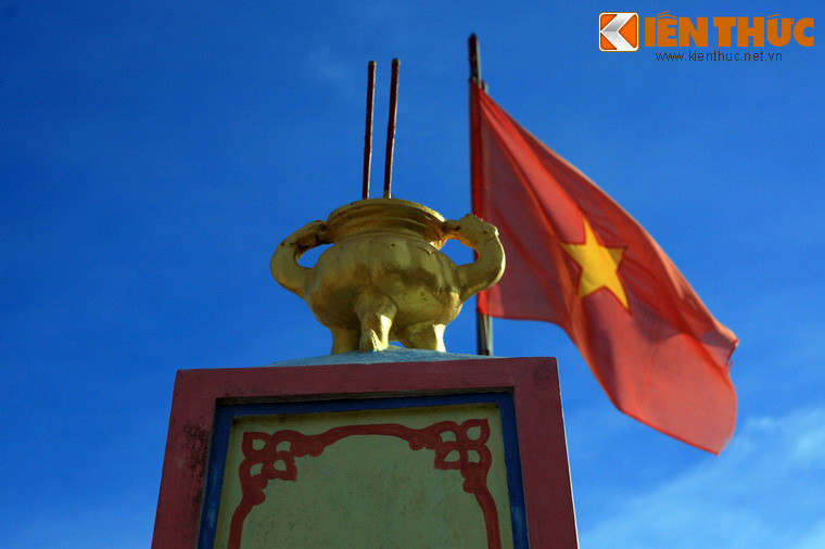 Có thể nói, Âm linh tự và mộ lính đội Hoàng Sa là di tích lịch sử quan trọng chứng minh chủ quyền của Việt Nam đối với quần đảo Hoàng Sa, Trường Sa.