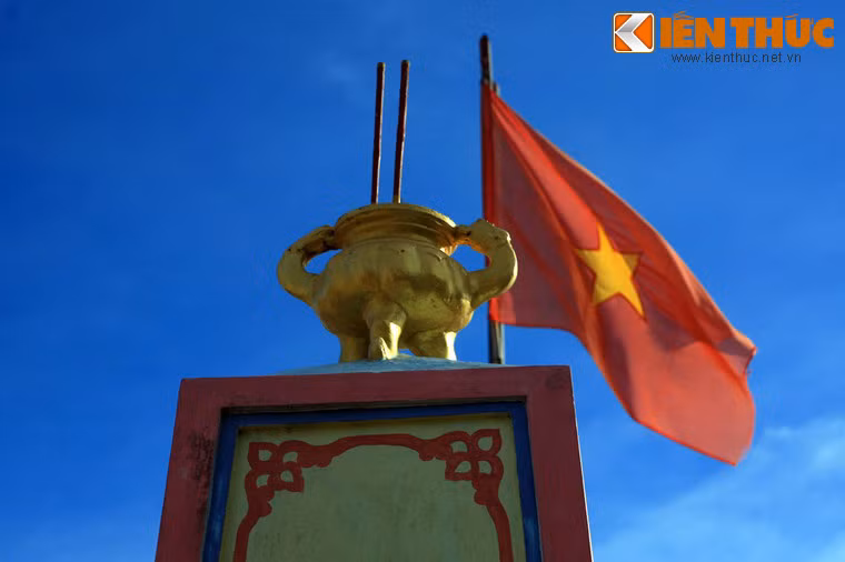 Có thể nói, Âm linh tự và mộ lính đội Hoàng Sa là di tích lịch sử quan trọng chứng minh chủ quyền của Việt Nam đối với quần đảo Hoàng Sa, Trường Sa.