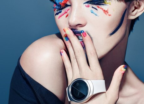 Chỉ tiếc là hiện tại vẫn chưa có bất kỳ đặc tả nào về thông số liên quan cấu hình của mẫu smartwatch mặt tròn sắp ra mắt này.