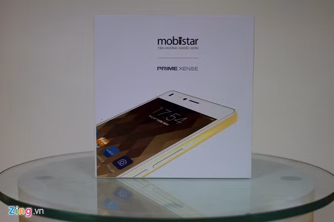  Smartphone có đèn flash phía trước Prime Xense là model mới nhất trong bộ 3 KIM series của Mobiistar. Model này nằm trong phân khúc tầm trung với giá 3,9 triệu đồng.