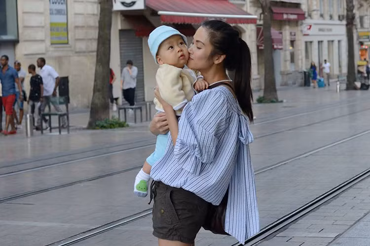 Ngô Ý An vốn không hoạt động trong showbiz và rất kín tiếng.