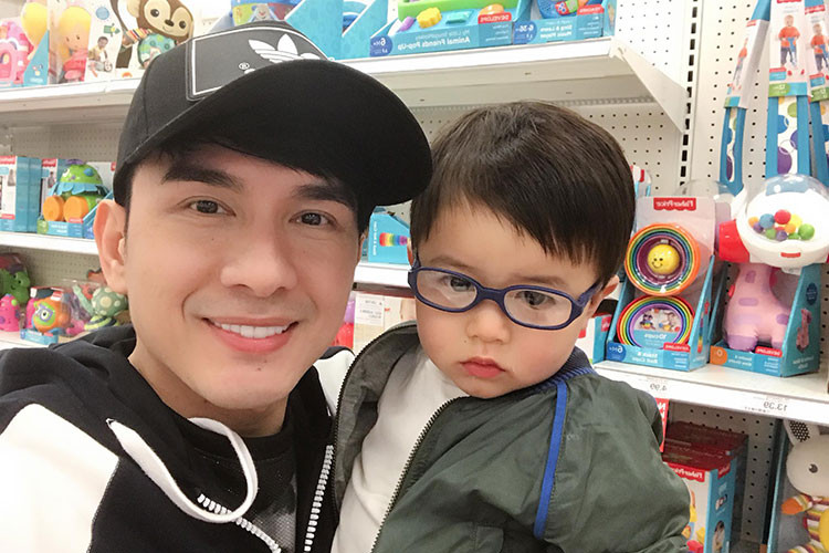  Hot Face sao Việt 24h: Con trai của Đan Trường ra dáng hot boy nhí.