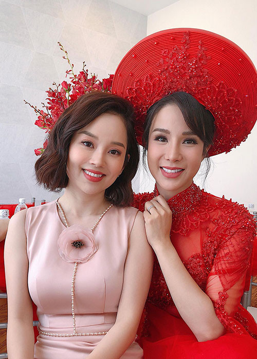 Ly Kute bay từ Hà Nội vào Sài Gòn tham dự tiệc cưới của Diệp Lâm Anh.