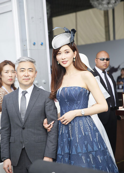 Lâm Chí Linh sở hữu số đo 3 vòng hoàn hảo cùng chiều cao chuẩn người mẫu 1m75. Ảnh: Sina