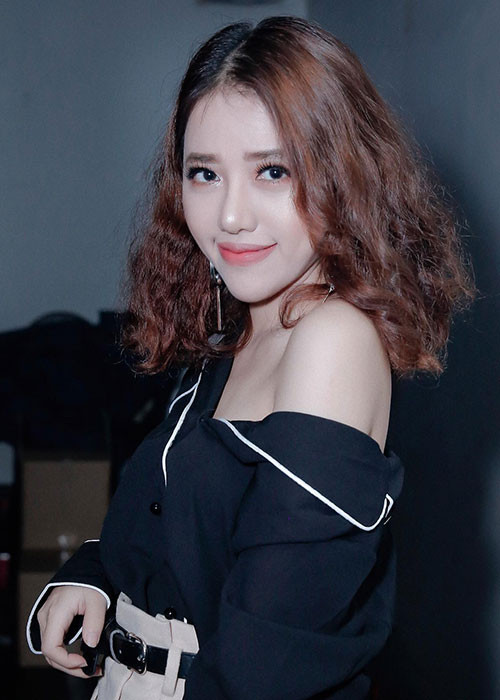 Đã 3 năm kể từ khi rời The Voice, Khánh Linh nay đã trưởng thành về giọng hát và "lột xác" về ngoại hình. Ảnh: FBNV