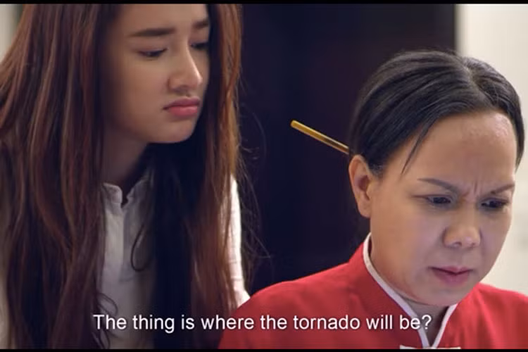 Sau khi bị hoán đổi, cô ca sĩ Tiên Tiên do diễn viên Nhã Phương đóng trở thành vị võ sư của một võ quán.