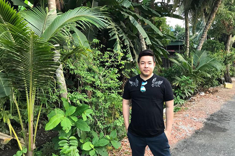 Quang Lê trở về thăm quê là một trong những tin tức sao Việt trong ngày 3/5.