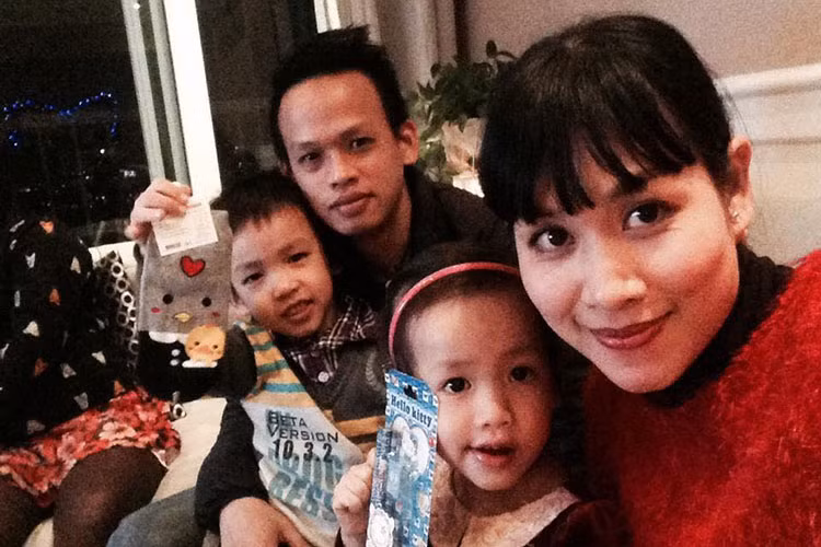 Hà Hương sinh con trai đầu lòng vào năm 2008, con gái thứ hai vào năm 2011.