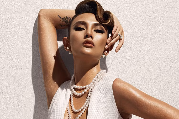 Võ Hoàng Yến từng được NTK Đỗ Mạnh Cường chọn mặt gửi vàng trong nhiều show diễn trước đó.