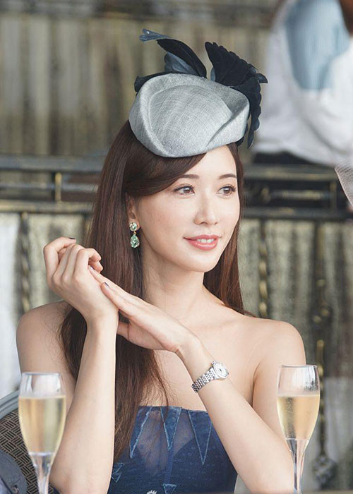 Tình cũ của Ngôn Thừa Húc vẫn giữ được vẻ trẻ trung, quyến rũ khi đã bước sang độ tuổi tứ tuần. Ảnh: Weibo