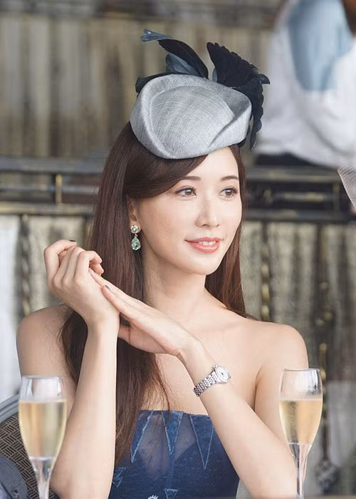 Tình cũ của Ngôn Thừa Húc vẫn giữ được vẻ trẻ trung, quyến rũ khi đã bước sang độ tuổi tứ tuần. Ảnh: Weibo