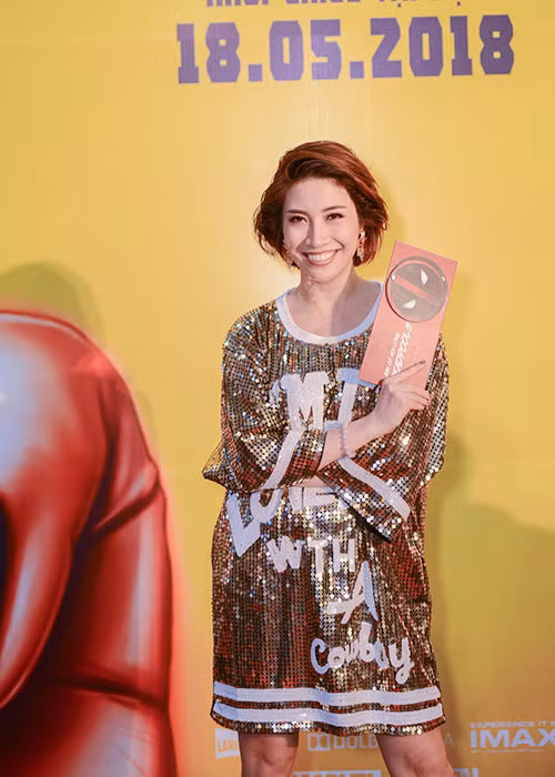 Pha Lê cũng háo hức đến thưởng thức phần 2 của bộ phim "Deadpool".