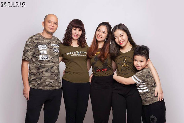 Tổ ấm hạnh phúc của Anh Tuấn - Nguyệt Hằng sau hơn 20 năm khiến nhiều người ngưỡng mộ.