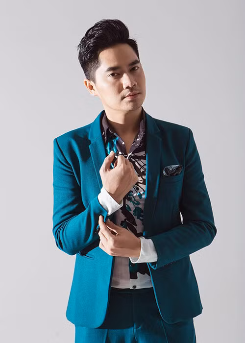 Minh Luân tâm sự: “Cứ vui đi vì cuộc đời cho phép”.