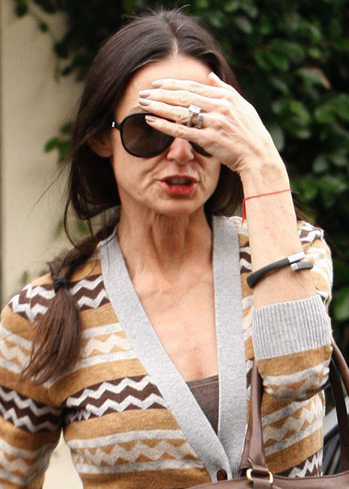 Sau cuộc hôn nhân thứ hai với Ashton Kutcher tan vỡ, Demi nghiện ngập trở lại khiến cô giảm cân không phanh. Cũng vì scandal ma túy, tuổi tác, đời tư, sự nghiệp của cô cũng xuống dốc. Ảnh: Giaoducthoidai