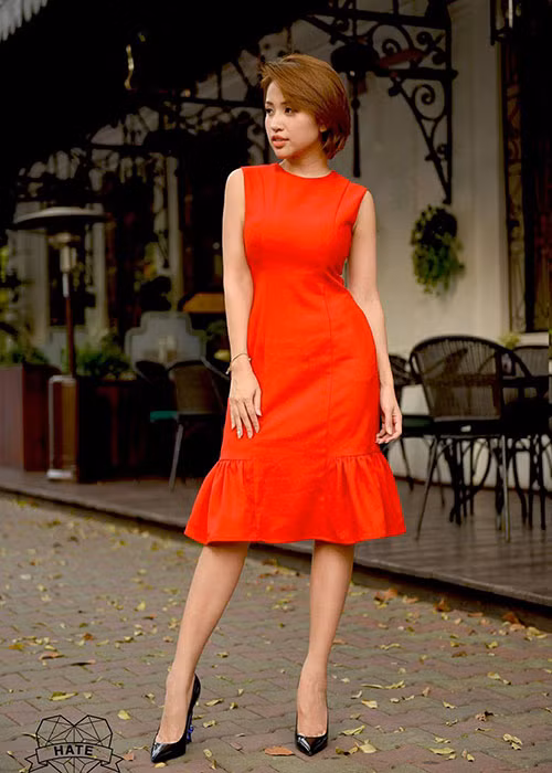 Ly hôn chồng thiếu gia, MC Vân Hugo ra đi với hai bàn tay trằng cùng quyền nuôi con trai.