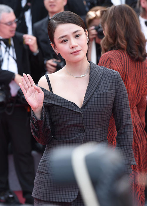 "Ảnh hậu Trung Quốc" Mã Tư Thuần cũng xuất hiện tại lễ khai mạc của Cannes năm nay.