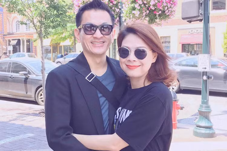 “Búp bê” Thanh Thảo hiện mang bầu con gái đầu lòng với Tom Han. Được biết, Tom Han làm kinh doanh, hơn Thanh Thảo 8 tuổi. Ảnh: FBNV