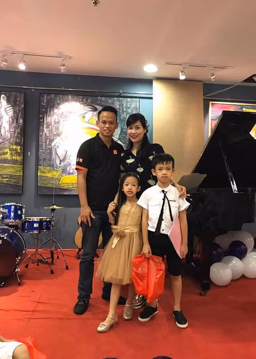 Cuộc sống của Hà Hương bên chồng con hiện tại đầy bình yên.